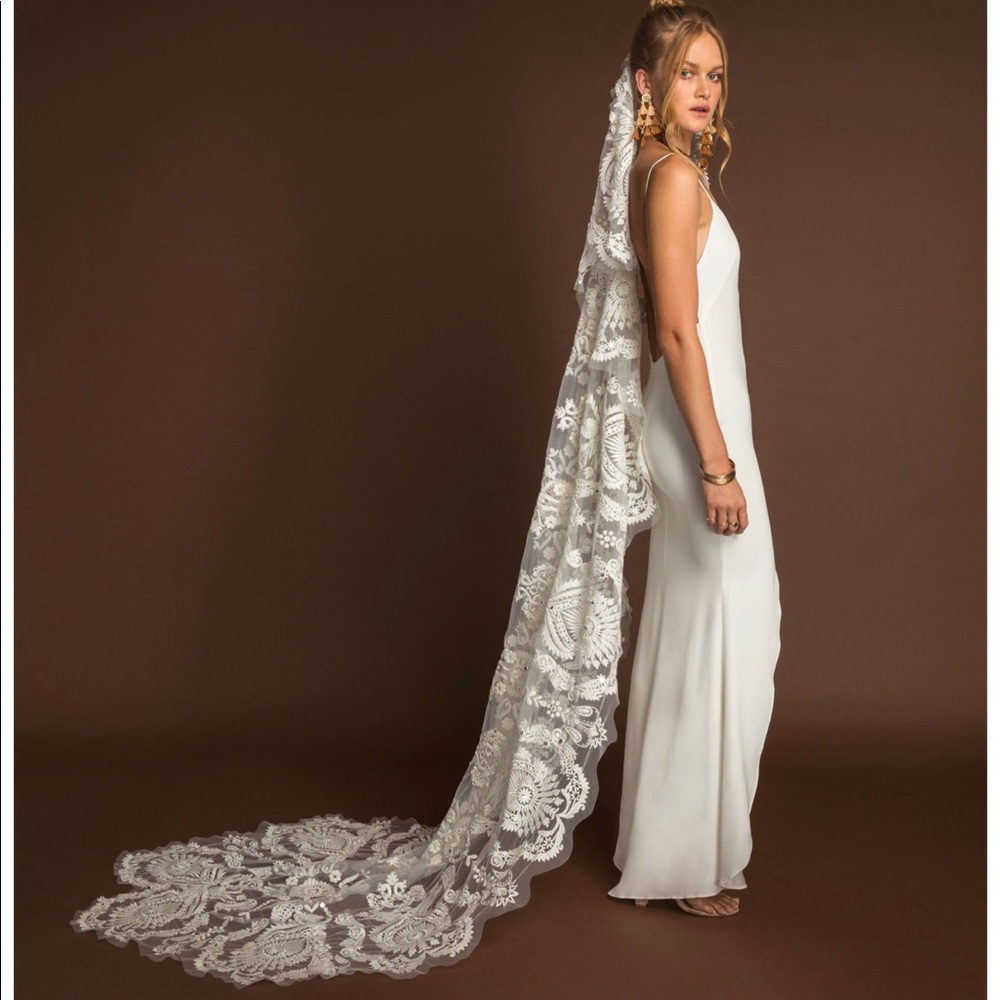 IN SEARCH OF: Medina Veil by Rue De Seine💐👰‍♀️